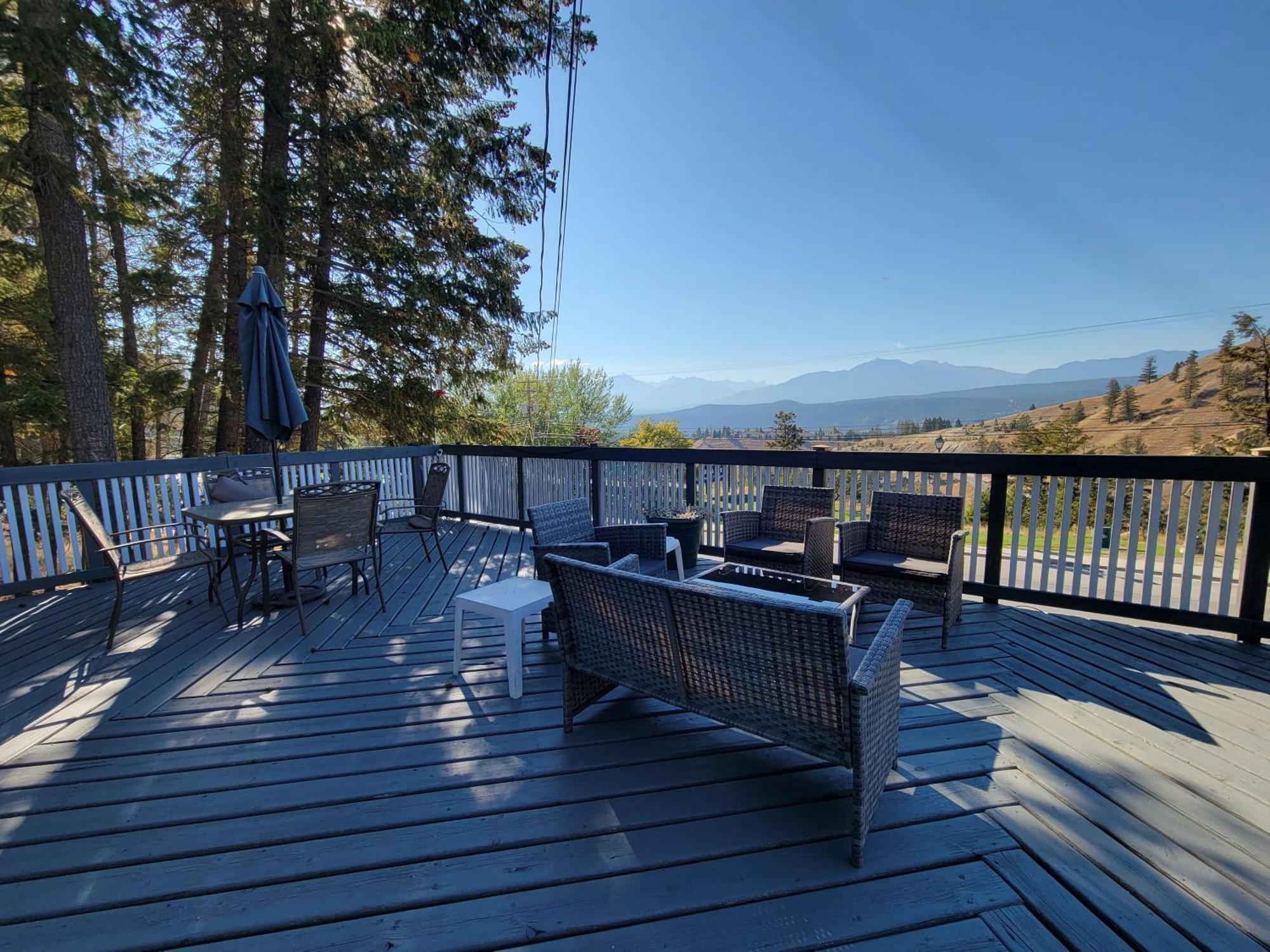 Cross Suite - Mistyriver Lodge Radium Hot Springs Exterior photo
